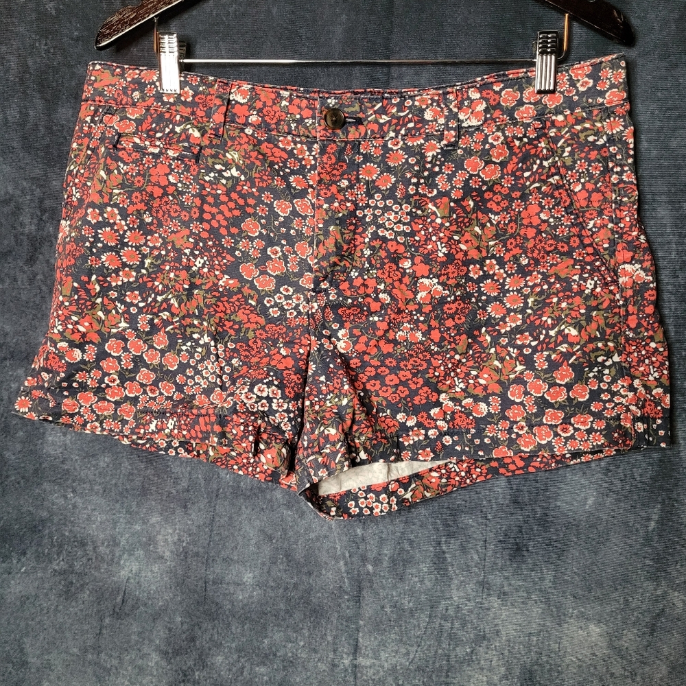 ✨️3/$25✨️ GAP Women's High Waist Floral Shorts